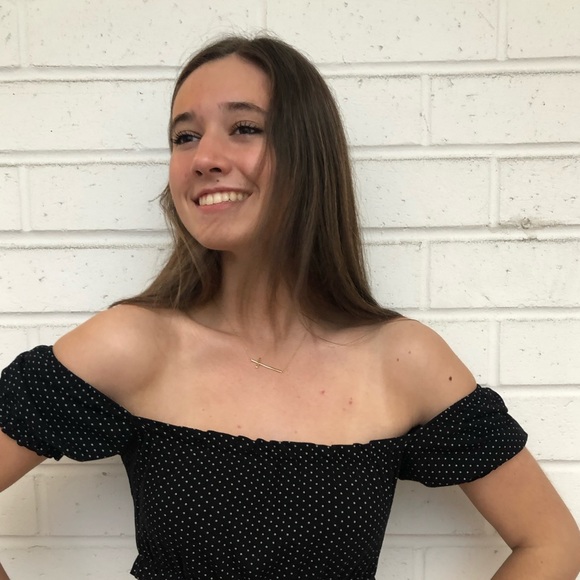 Meet your Posher, Allison - Picture 1 of 1